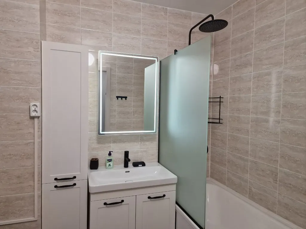 Квартира Квартира с кондиционером в центре, панорамный вид на набережную Енисея — Красноярск