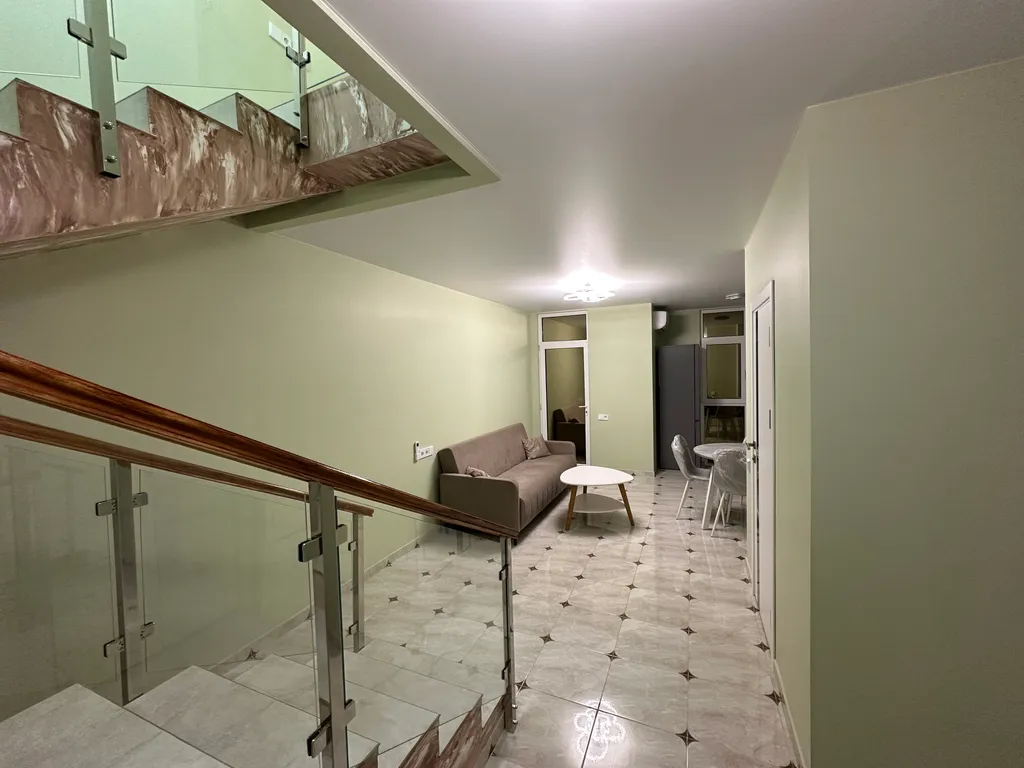 Коттедж Дом в центральном районе города Сочи — аренда посуточно в Сочи