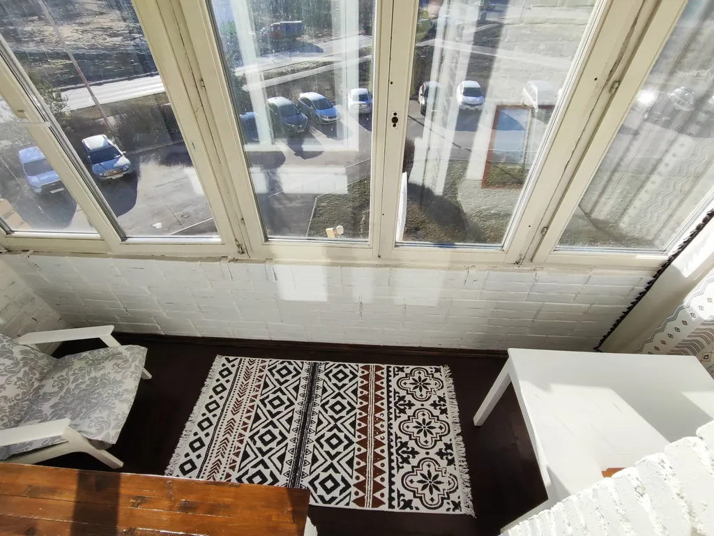 Оригинальная 1-комнатная квартира с застекленной лоджией