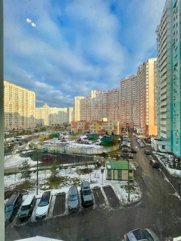 Уютная евродвушка у моста к крокусу