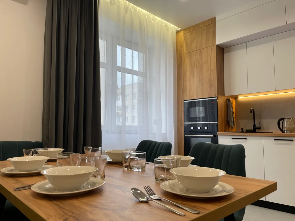 Просторная двухкомнатная квартира в центре — аренда посуточно в Ярославль