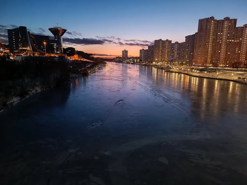 Просторная квартира у ТЦ Ирбис