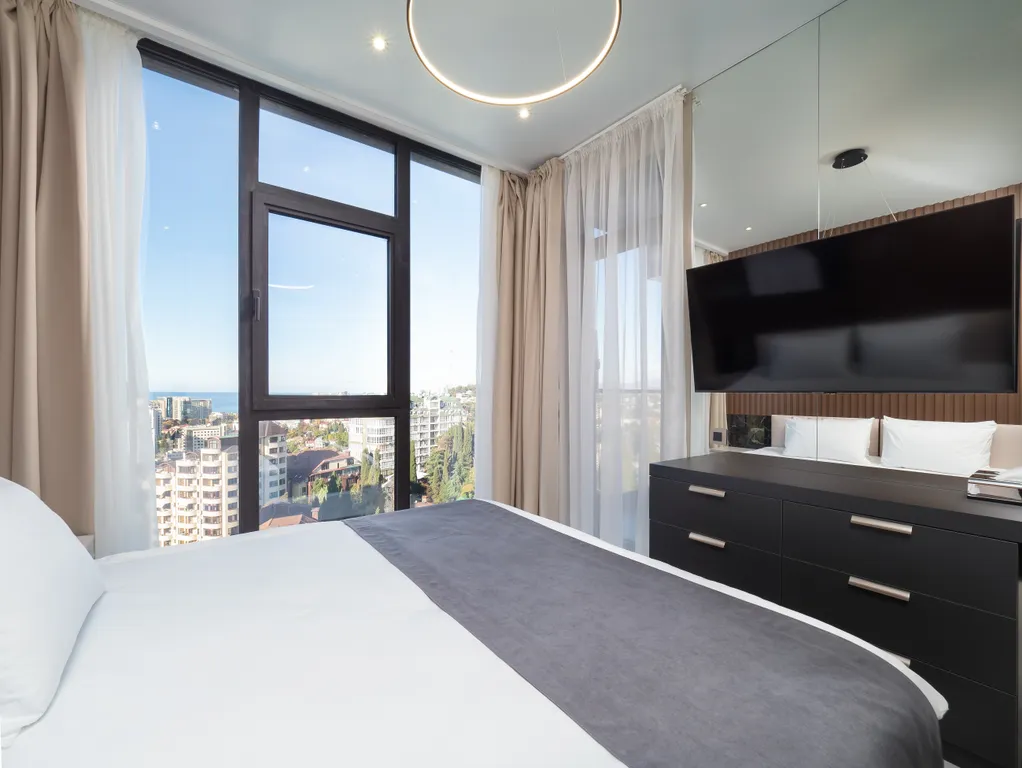 Апартаменты с красивым панорамным видом на город и море