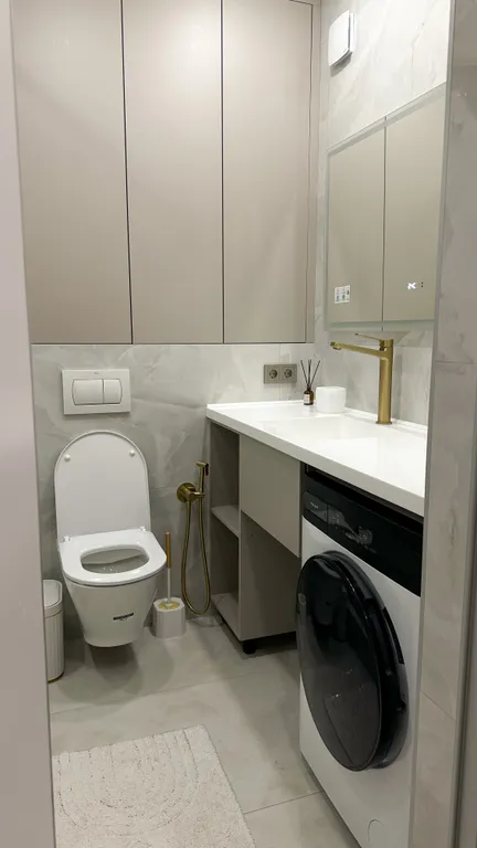 Шикарная, светлая, чистая студия в центре города с видом на Амур