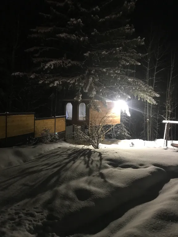 Уютный дом с баней, с панорамным видом на гору Ежовая