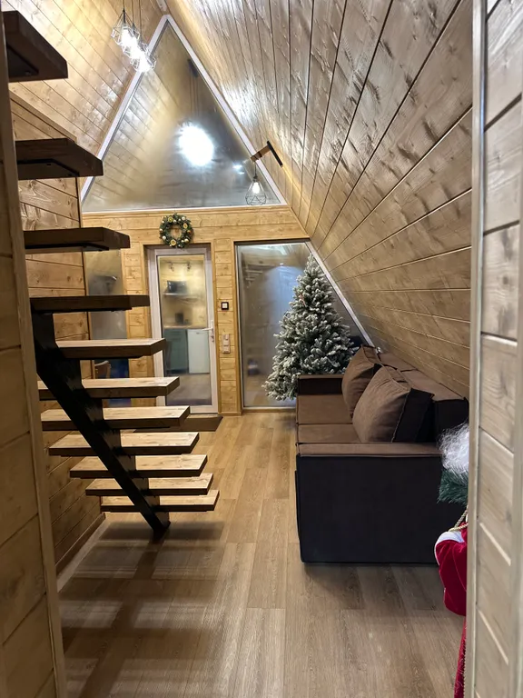 Первый, уютный дом A Frame