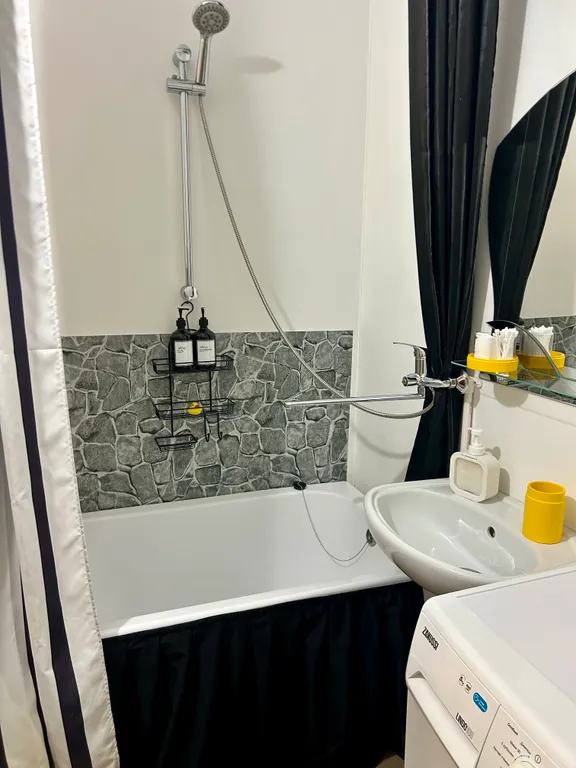 Апартаменты на Краснопольском с панорамным видом на проспект