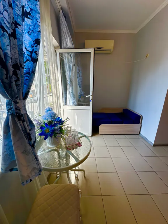 Квартира Комната — Гагра