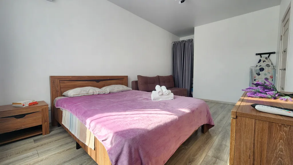 Однушка в корпусе с бассейном