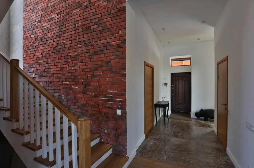 Уютный коттедж в красивом посёлке