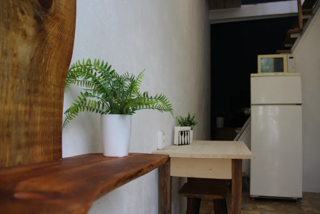 Уютный домик Много дерева