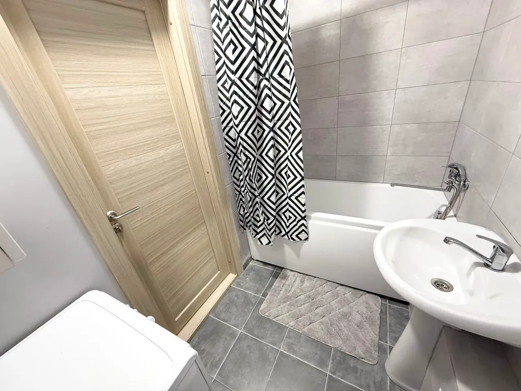 Студия в ЖК Фристайл