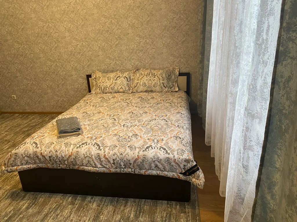 Квартира кузнечики