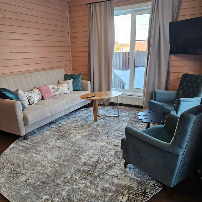 Коттедж для большой компании с баней