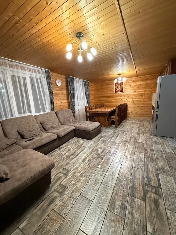 Уютный дом с видом на гору