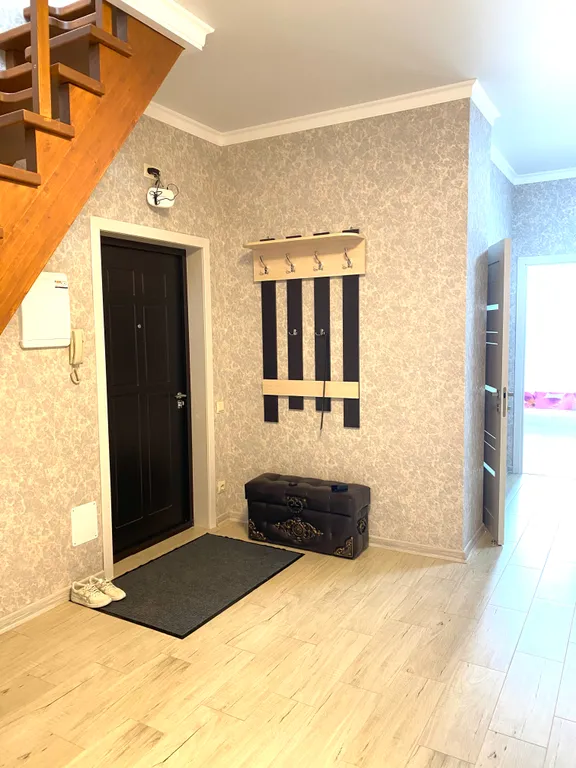 Двухуровневая квартира на первой линии с видом на море