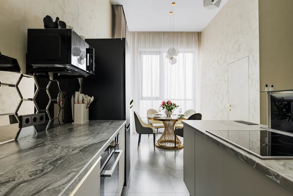 Пентхаус со спальней и ванной king-size