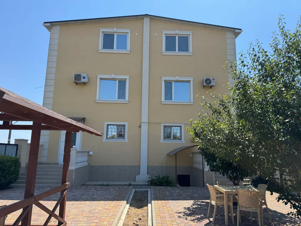 Половина Коттеджа — аренда посуточно в Евпатория