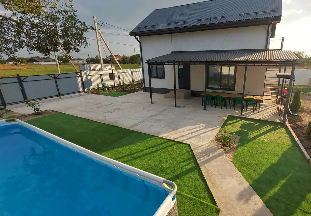 Коттедж Гостевой Дом с баней — Старокорсунская