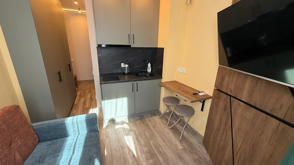 Уютный апартамент в Курортном городке Адлера