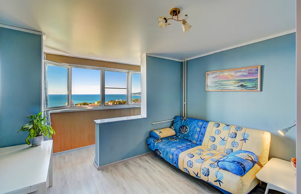 Квартира Уютная однокомнатная квартира в центре города с видом на море — Сочи