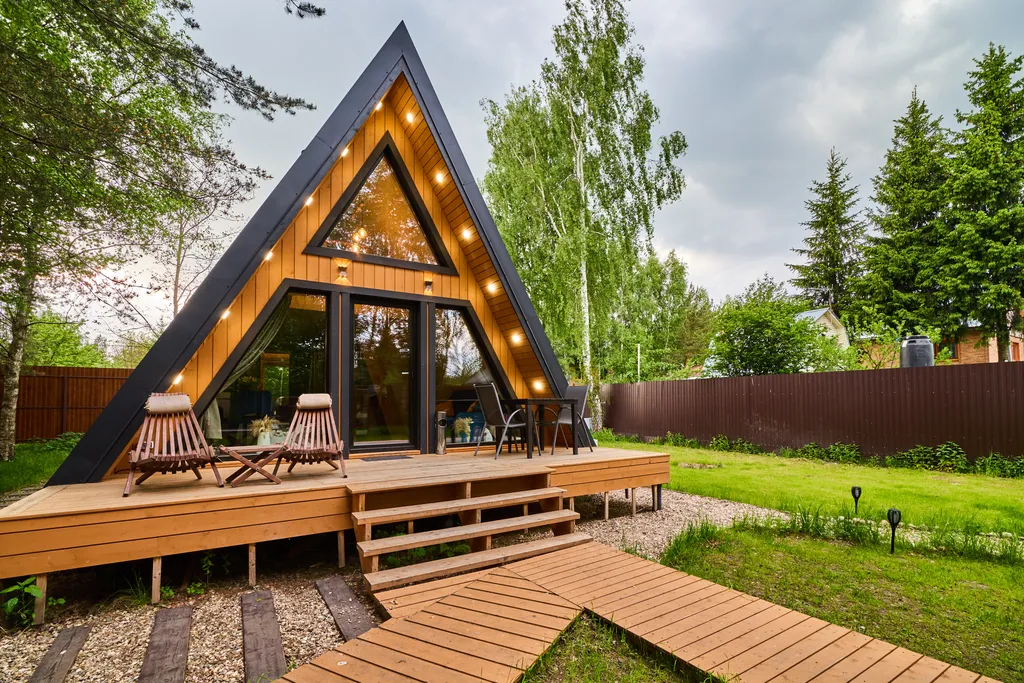 Треугольный дом A-frame
