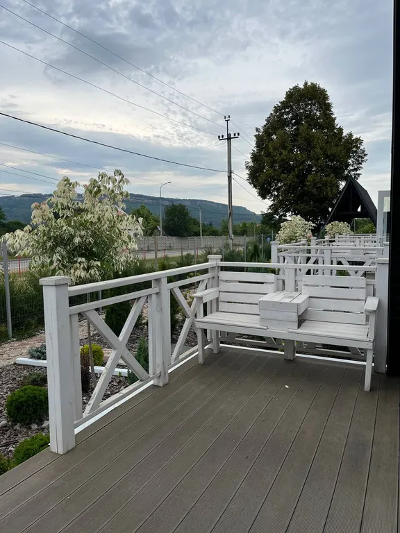 Белый домик