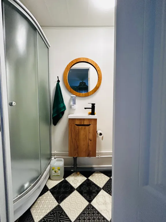 Домик у леса