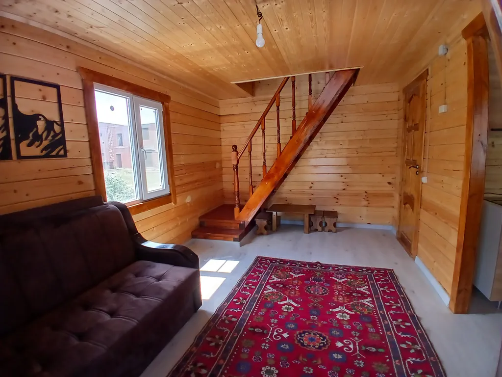 Домик на берегу моря