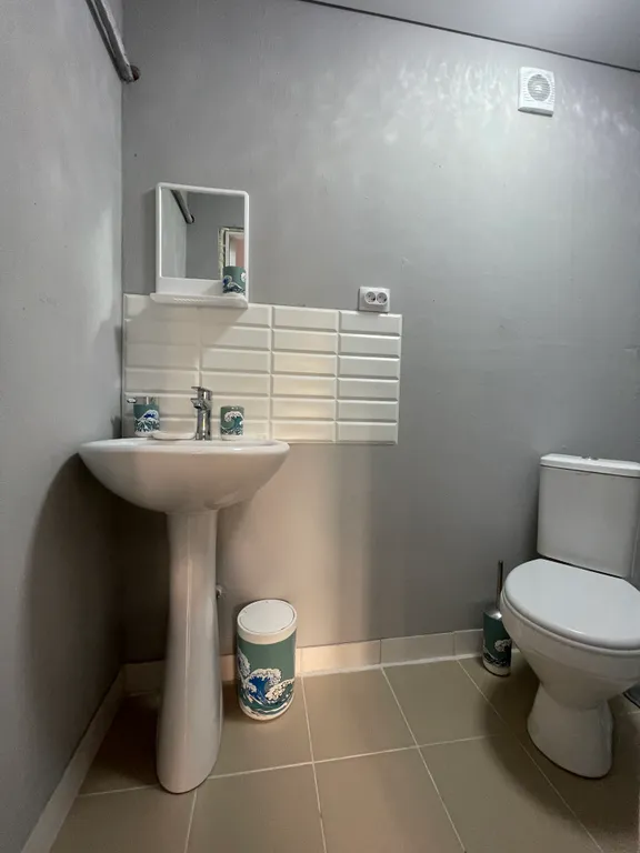 Трехместный с удобствами