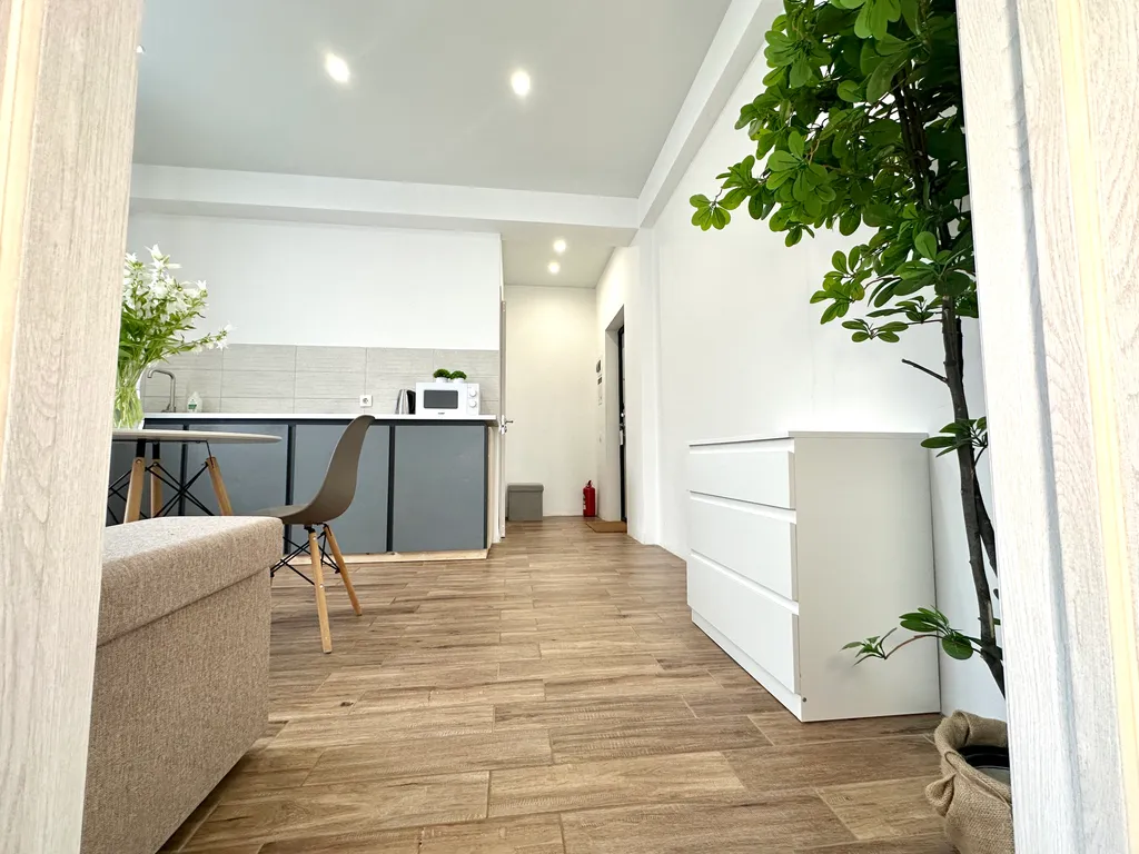 Апартамент Столица