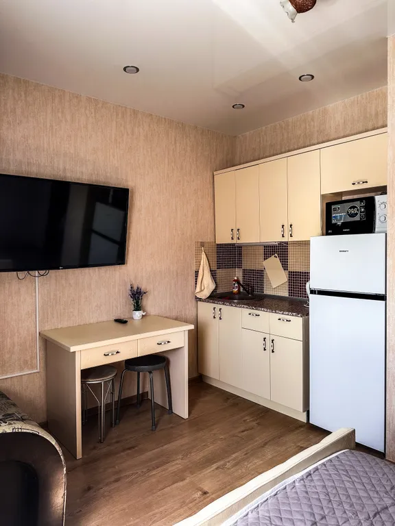 Чистая и комфортабельная студия в пешей доступности до центра