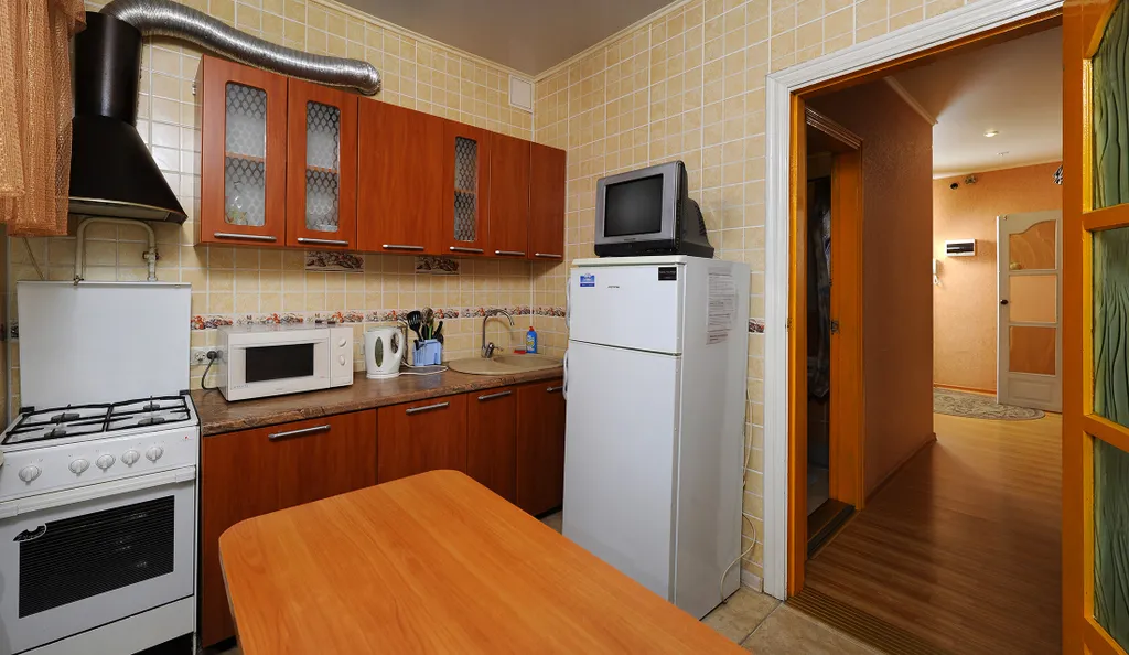 Квартира 2-комнатная Квартира — Омск