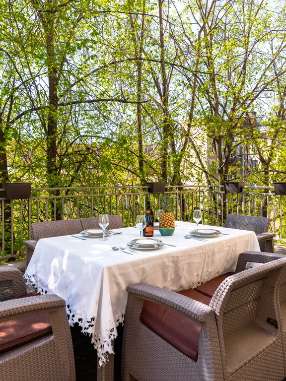 Апартaмeнт c террасой в 5 минутах от Петропавловской крепости