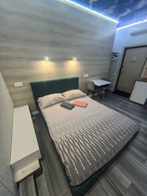 Квартира Яркая и уютная студия — аренда посуточно в Подольск