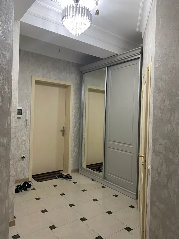 Квартира 2-комнатная Квартира — Махачкала