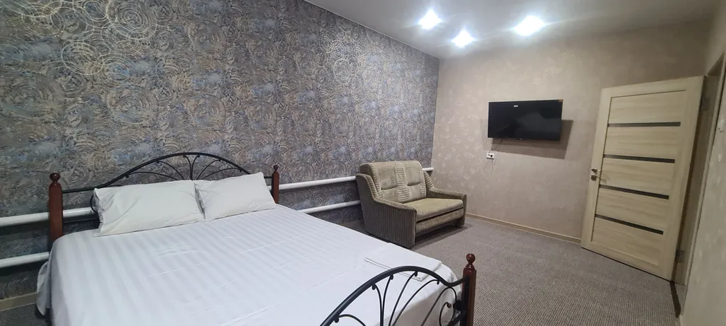 Коттедж Частный дом — аренда посуточно в Тихорецк