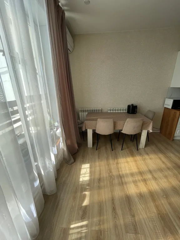 Трехкомнатная квартира у моря с террасой