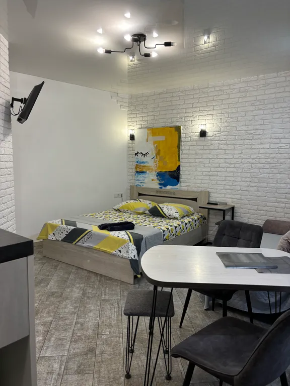 Комфортная квартира-студия в центре