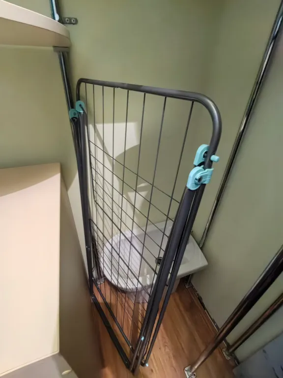 Квартира с отличным видом, душевой кабиной и балконом