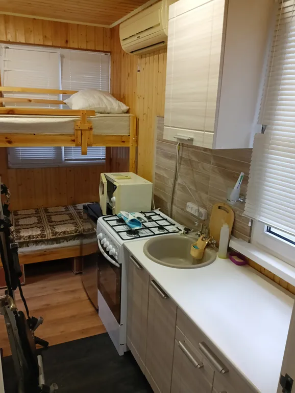 Уютная маленькая отдельная квартира-студия в центре Ялты