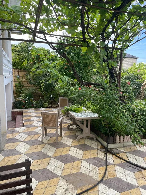 Уютная дача на берегу моря