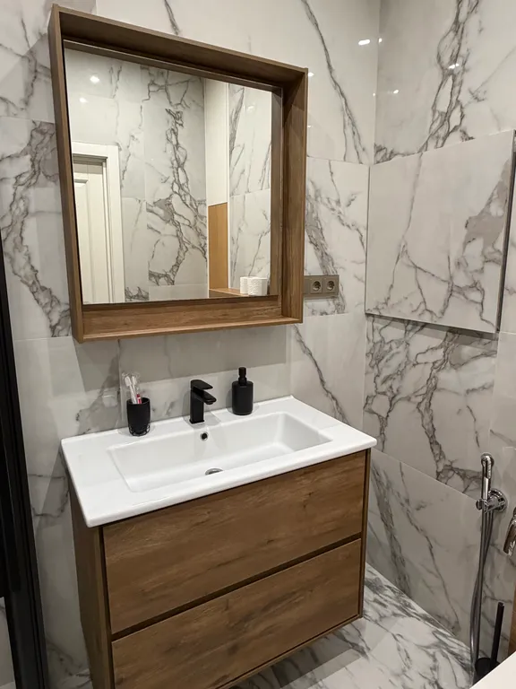 1-комнатная квартира с дизайнерским ремонтом