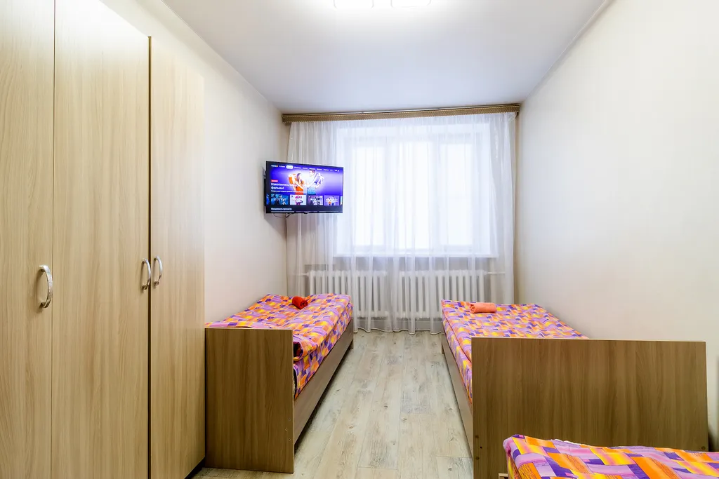 Вместительная квартира в центре — аренда посуточно в Дзержинск