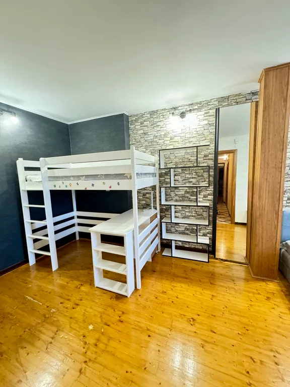 Двухуровневая квартира в центре города