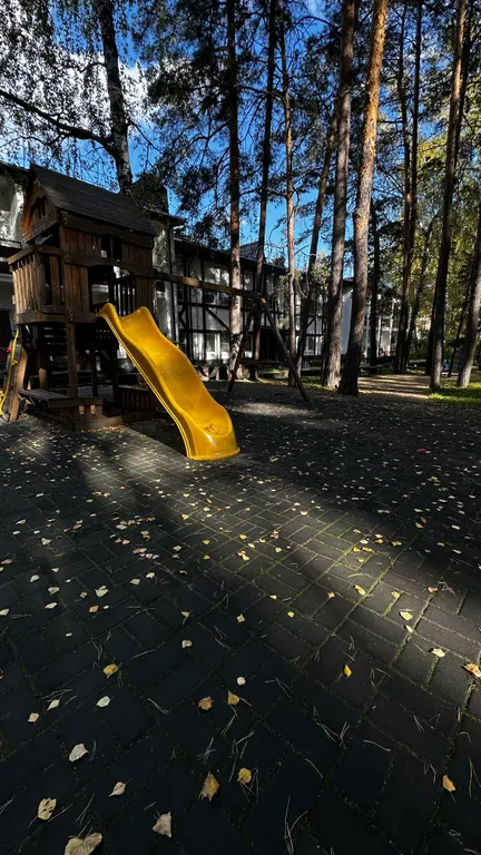 Апартаменты Мьюкэт возле озера Еловое в отеле