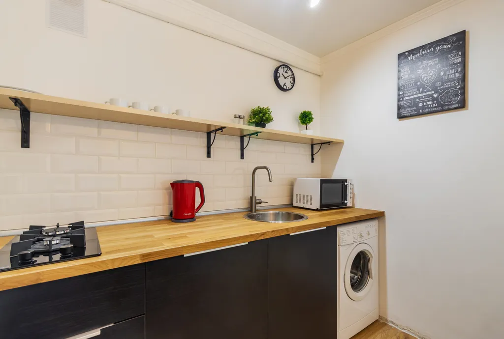 Квартира с евро ремонтом рядом универсам