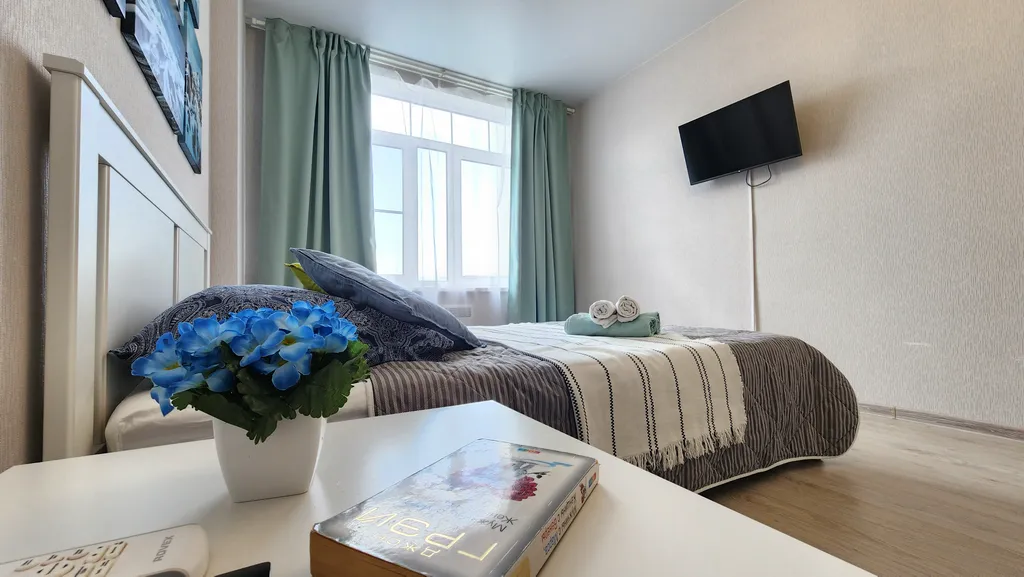 Двушка с видом на детскую площадку