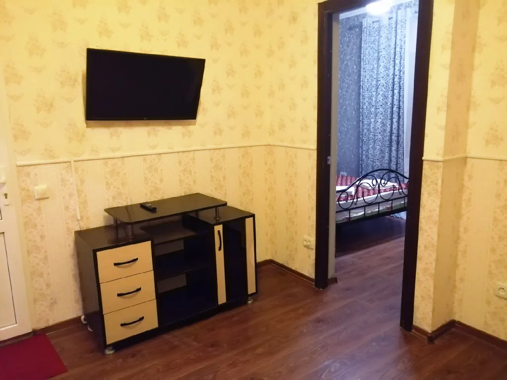 Квартира Квартира 4-х / 5-ти местный 2-х комнатный — Кучугуры