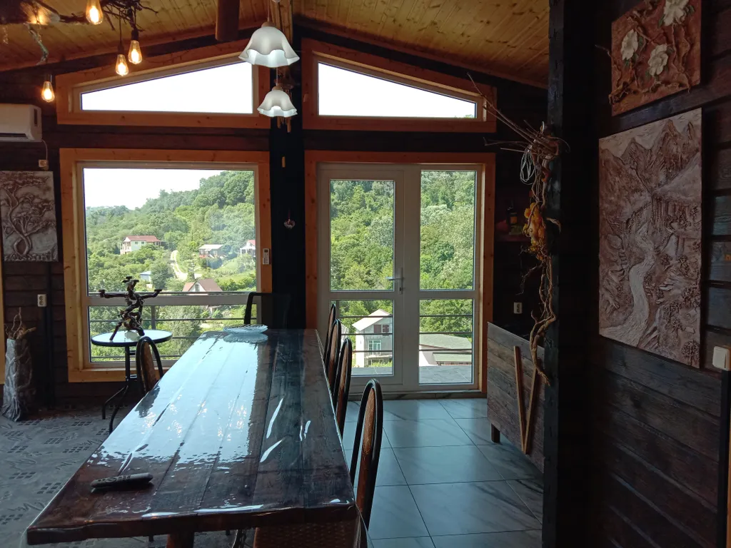 Этаж под ключ с видом на море, лес и горы